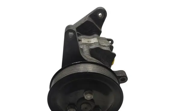 BMW 5 GT F07 Power steering pump 6796492