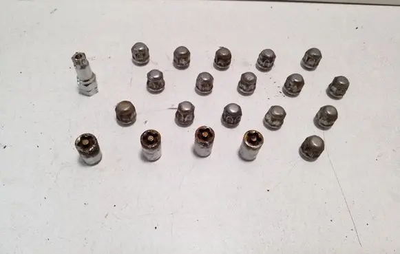 Chevrolet Captiva Nuts/bolts 