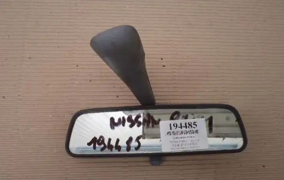 Nissan Sunny Rear view mirror (interior)