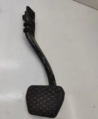 BMW 5 E39 Brake pedal 1160421 35211160421
