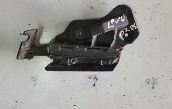Volkswagen Golf Plus Front bumper mounting bracket 5M08071835M0807049