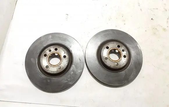 Volvo XC40 Front brake disc 32300122