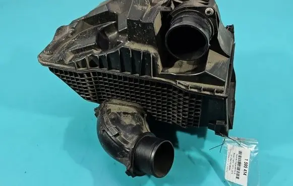 Renault Captur Air filter box 165001258R IMPRK1595414