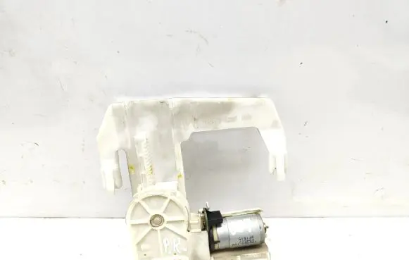 Peugeot 607 Seat adjustment motor 2892900526 198380100