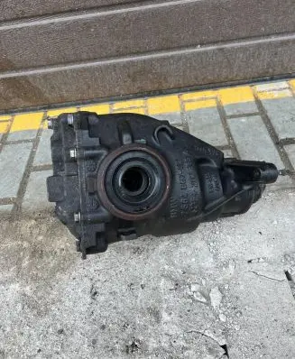 BMW X5 E70 Rear differential 756486702 2002369A