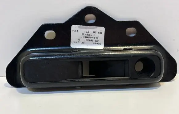 BMW 1 E82 E88 Convertible roof lock/latch 7171309 0106950 09112011