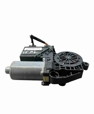 Volkswagen Multivan T5 Front door window regulator motor 7H2959802