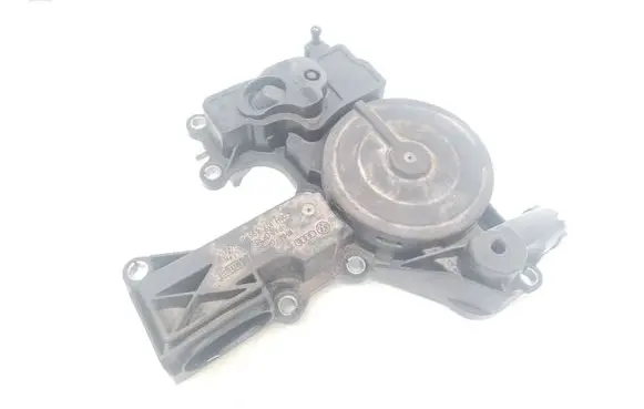 Volkswagen PASSAT B6 Oil breather separator 06H103495A