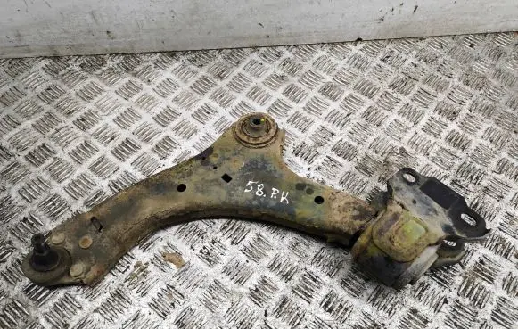 Volvo V70 Front lower control arm/wishbone
