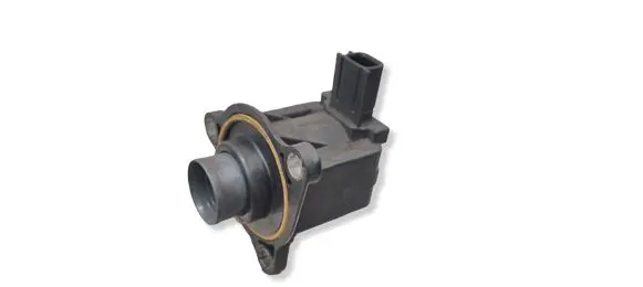 Nissan Pulsar Turbine electric control actuator 144839204R