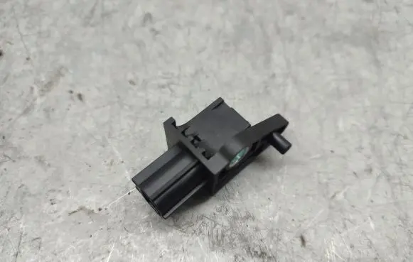 Porsche Panamera (970) Airbag deployment crash/impact sensor 97061822102