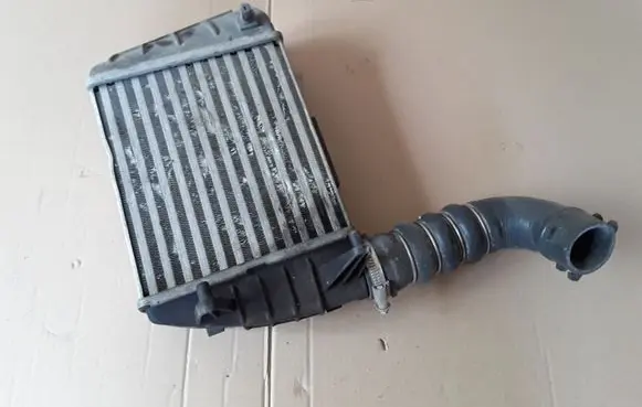 Audi A4 S4 B7 8E 8H Intercooler radiator 8E0145806