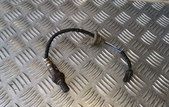 Mitsubishi Space Star Lambda probe sensor 234000