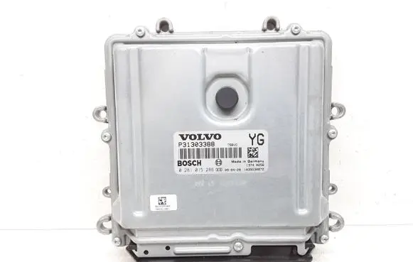 Volvo V70 Engine control unit/module P31303388 0281015286