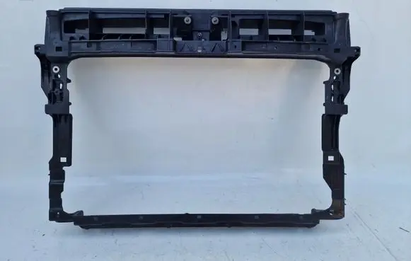 Volkswagen Tiguan Front bodywork piece 5NA805588J