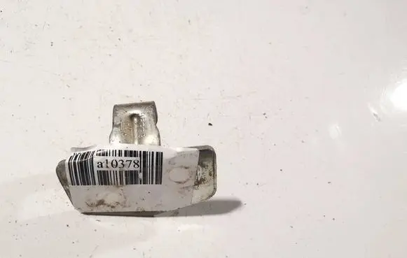 Opel Vectra C Front door lock loop/hook striker 