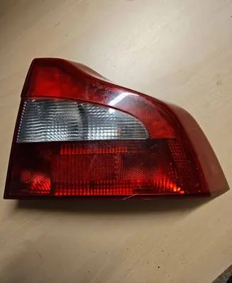 Volvo S80 Rear/tail lights 162516