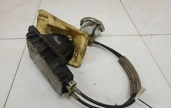 Renault Clio III Gear shifter/selector