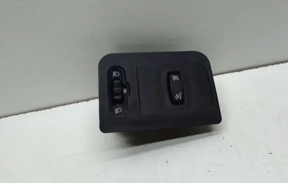 Renault Clio II Headlight level height control switch 8200084862