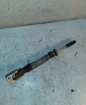 Mercedes-Benz C AMG W204 Steering column universal joint A2044620278