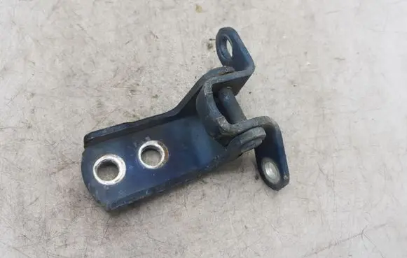 Toyota Previa (XR30, XR40) II Front door upper hinge NOCODE