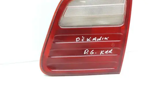 Mercedes-Benz E W210 Tailgate rear/tail lights 198502 A2108202464