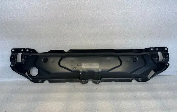 BMW 5 E60 E61 Top upper radiator support slam panel 7033741 11267310