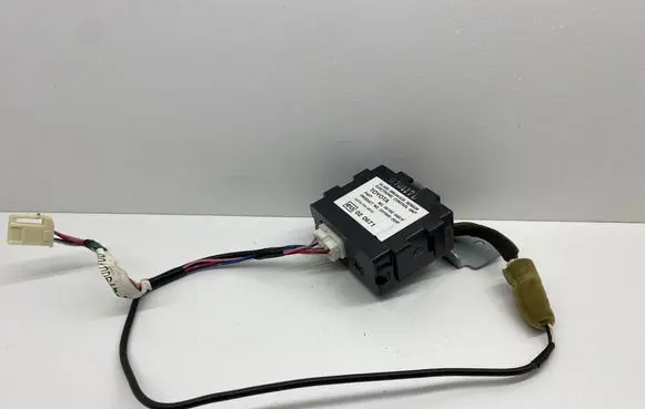 Toyota RAV 4 (XA30) Other control units/modules 0819248810