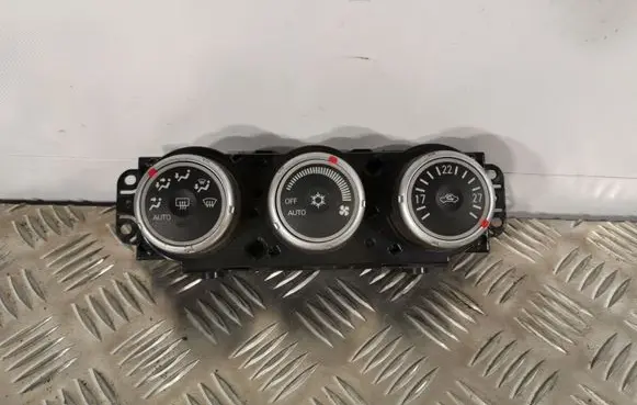 Mitsubishi Outlander Climate control unit 7820A082XA