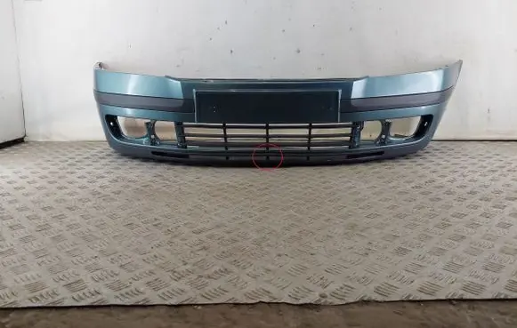 Skoda Octavia Mk2 (1Z) Front bumper 1Z0807221
