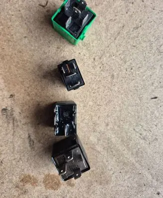 Mercedes-Benz A W168 Other relay 0025421119 025422319 0025420319