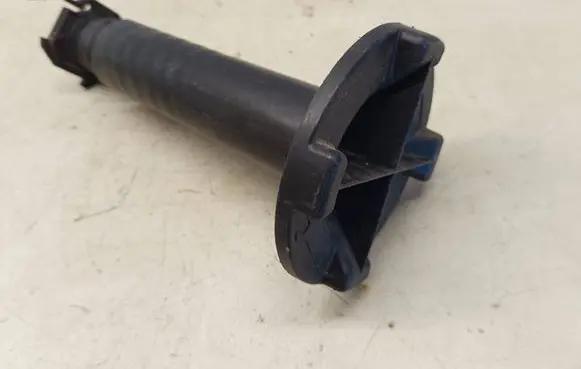 Mercedes-Benz CLK A209 C209 Spare wheel bolt A2098980214