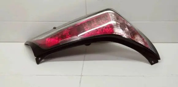 Toyota Aygo AB40 Rear/tail lights 81561-0H110