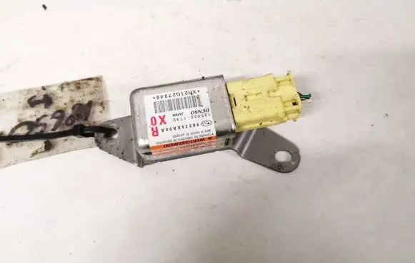 Subaru B9 Tribeca Airbag deployment crash/impact sensor 98235xa00a 187900-1790