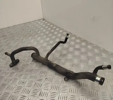 Volvo V70 Engine coolant pipe/hose