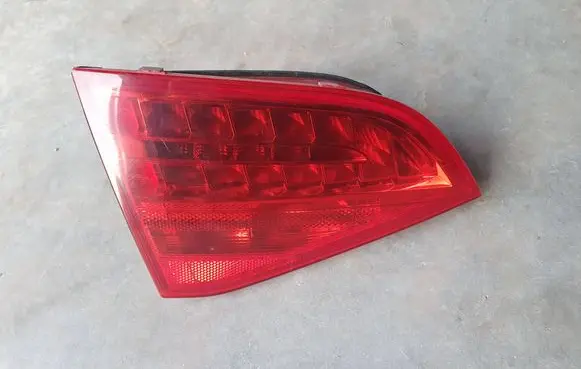 Audi A4 S4 B8 8K Tailgate rear/tail lights 8K9945093B 271010L