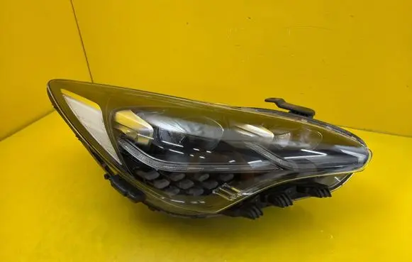 KIA Stinger Headlight/headlamp