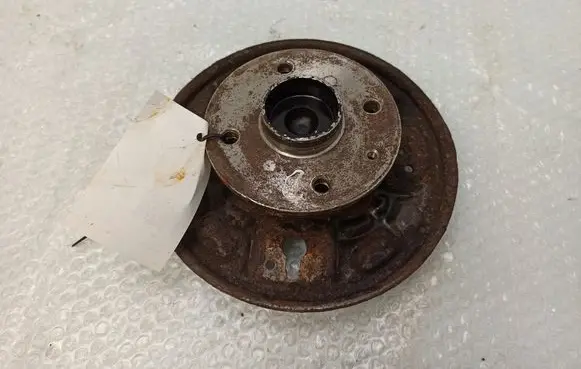 Peugeot 107 Rear wheel hub