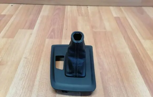 Renault Scenic IV - Grand scenic IV Gear shifter surround trim plastic 969352662R 969352784R 1602458X