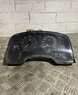 Opel Zafira A Speedometer (instrument cluster) 24419560HT