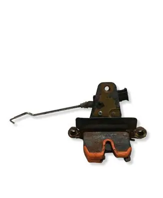 Skoda Octavia Mk1 (1U) Tailgate/trunk/boot lock/catch/latch 1U9877501B