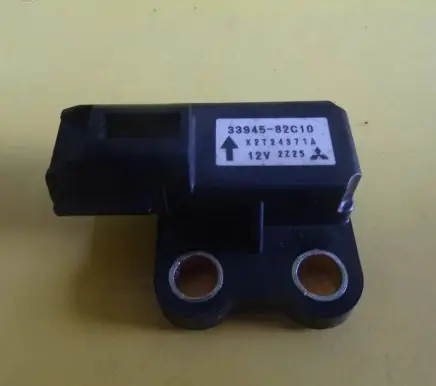 Suzuki Grand Vitara I Airbag deployment crash/impact sensor 33945-82C10 3394582C10