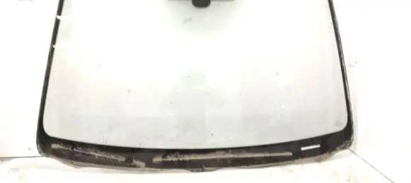 Toyota Avensis T250 Front windscreen/windshield window 43R000305 DOT22 M50L1