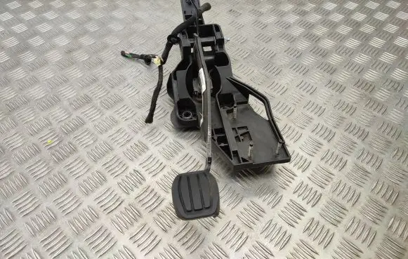 Brake pedal