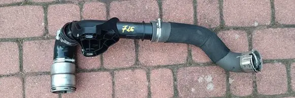 Intercooler hose/pipe