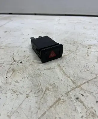 Volkswagen Golf IV Hazard light switch 1J0953235
