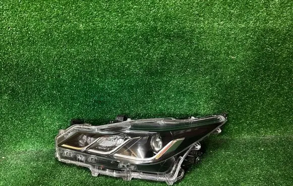 Toyota Corolla E210 E21 Headlight/headlamp 8115002T31