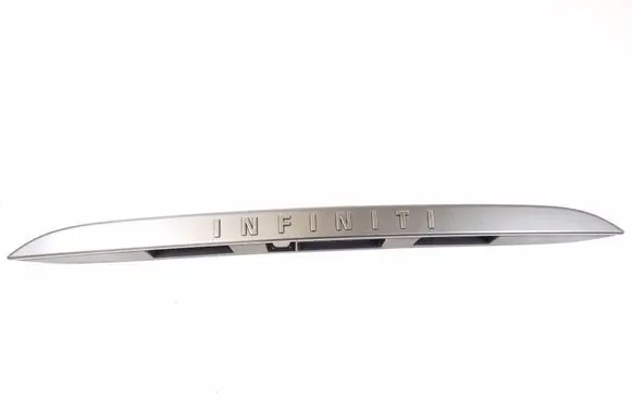 Infiniti Q30 Number plate light 908185DA1A