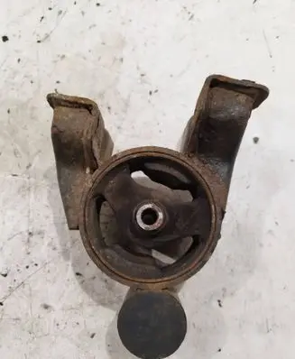 KIA Ceed Engine mount bracket