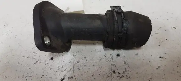 Volkswagen PASSAT B6 Thermostat housing 045121121A 03G121121F 03L121121